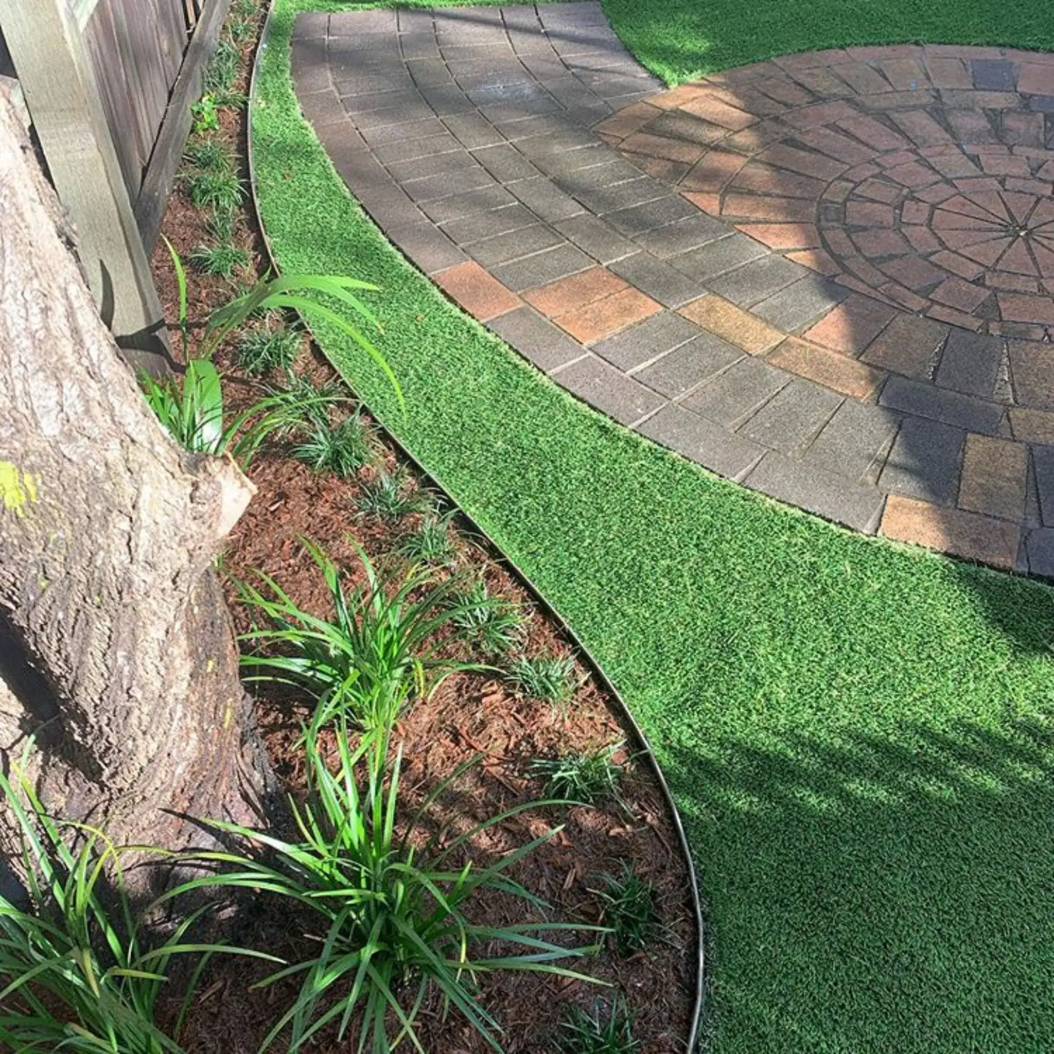 Weathered Steel Corner Piece